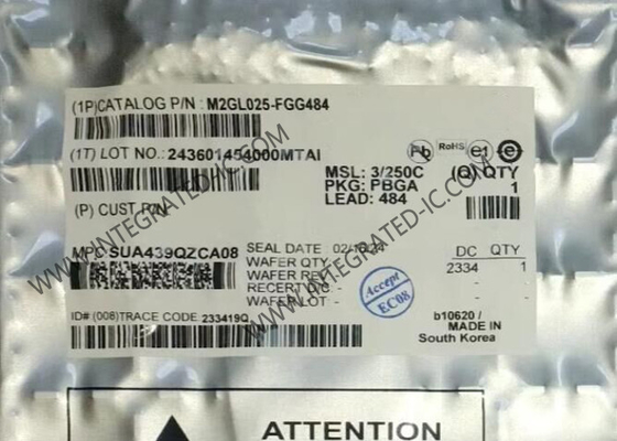 Veldprogrammeerbare poortarray M2GL025-FGG484 1.2V FPGA Programmeerbare logica IC 27696LE FBGA-484